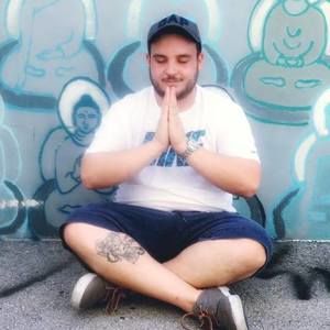 Meet your Posher, Earl